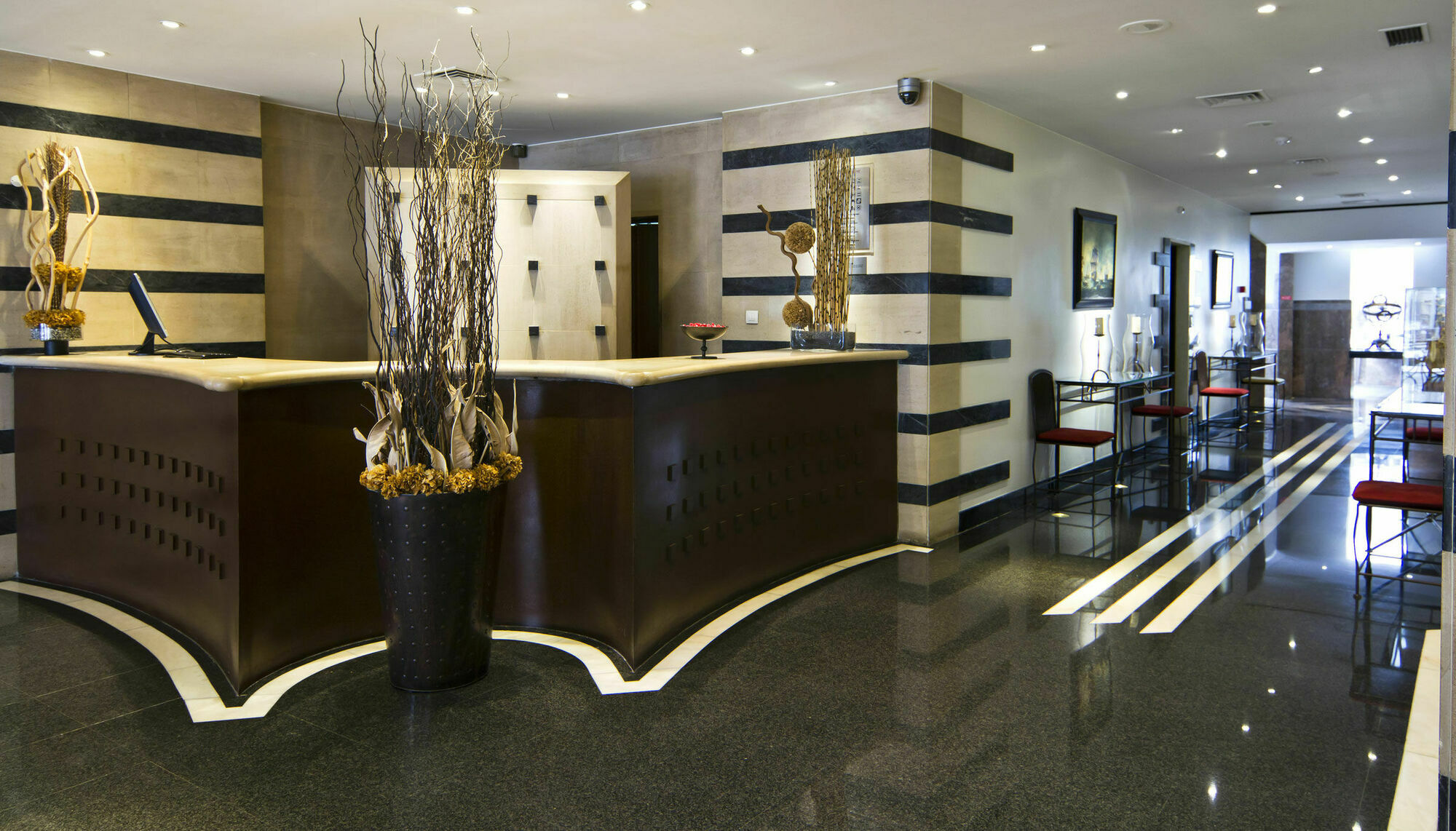 Evolution Valbom Hotel 4*